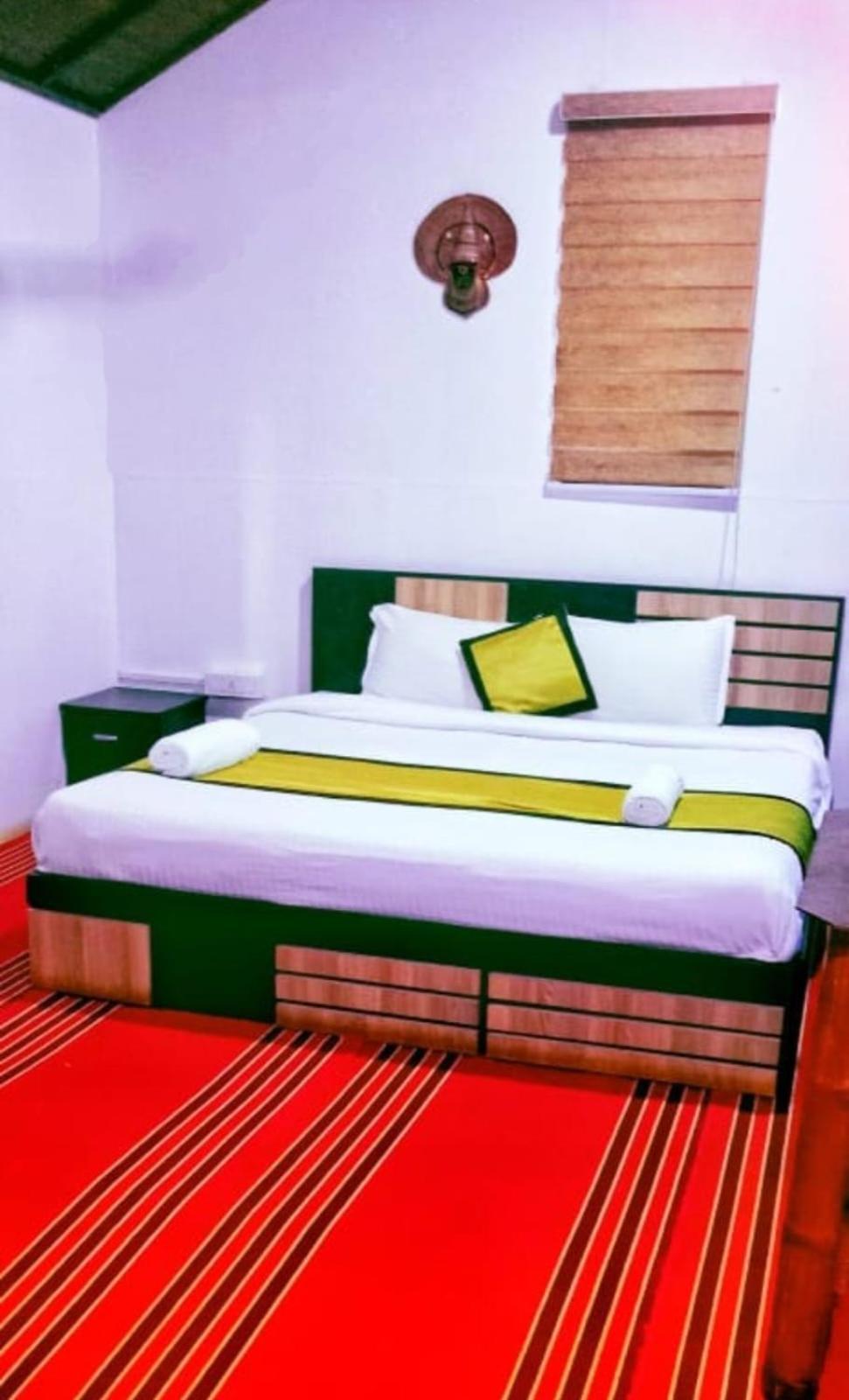 Koomankolly Resort Thirunelly Buitenkant foto
