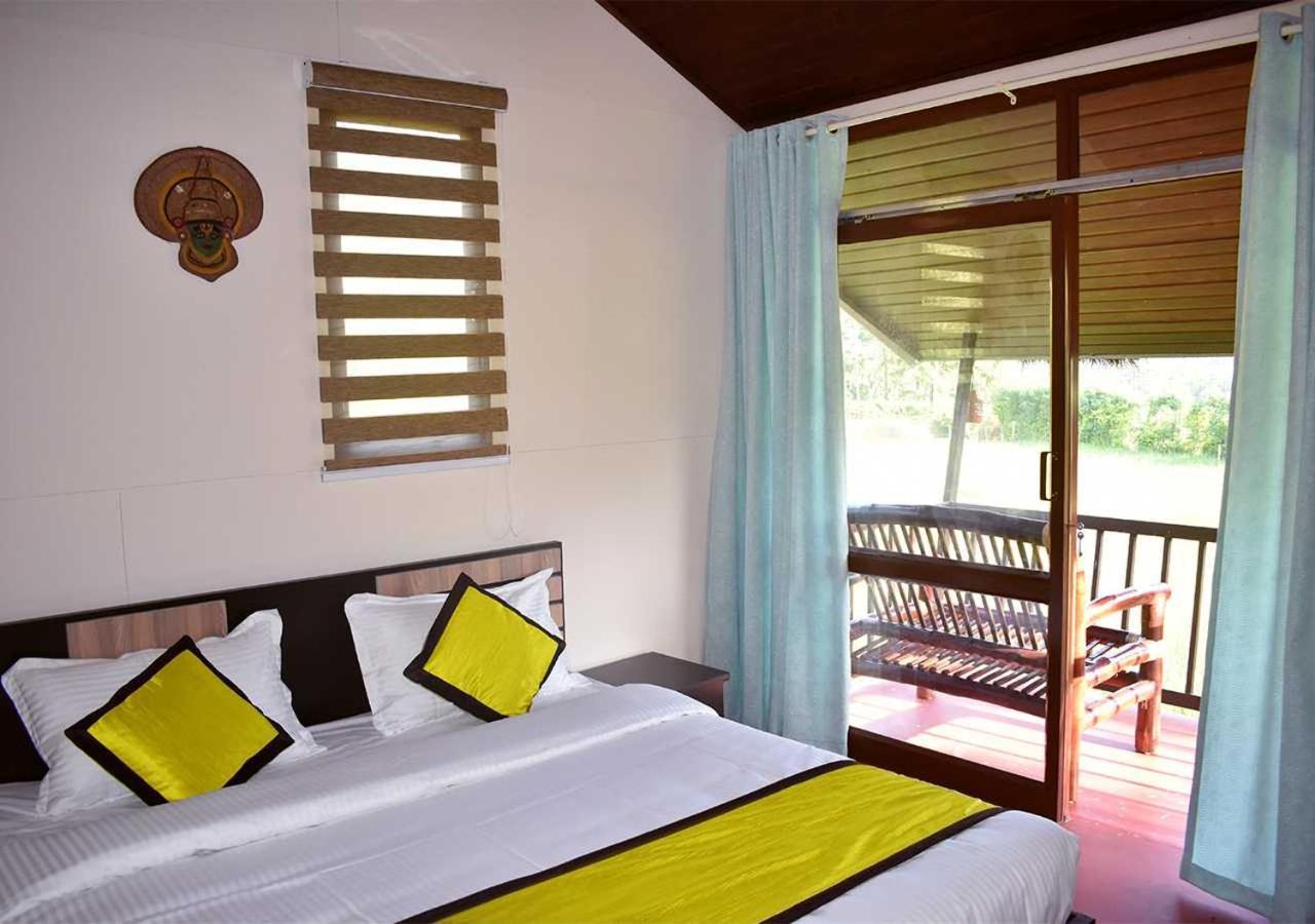 Koomankolly Resort Thirunelly Buitenkant foto
