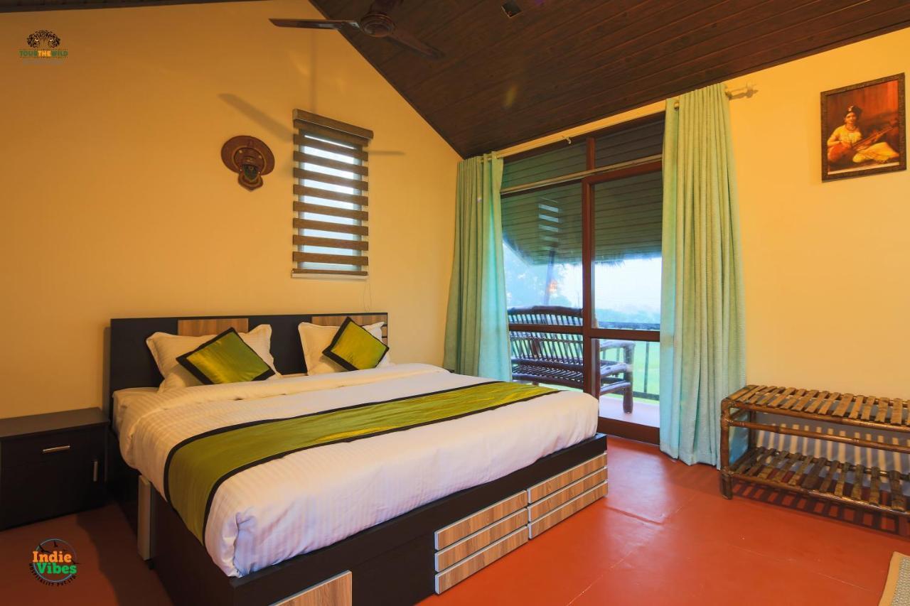 Koomankolly Resort Thirunelly Buitenkant foto