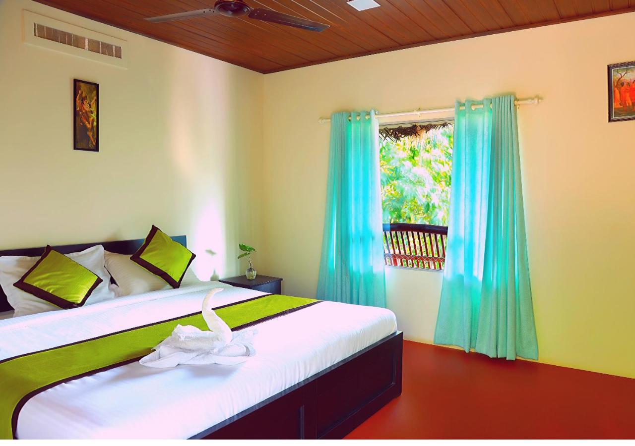 Koomankolly Resort Thirunelly Buitenkant foto